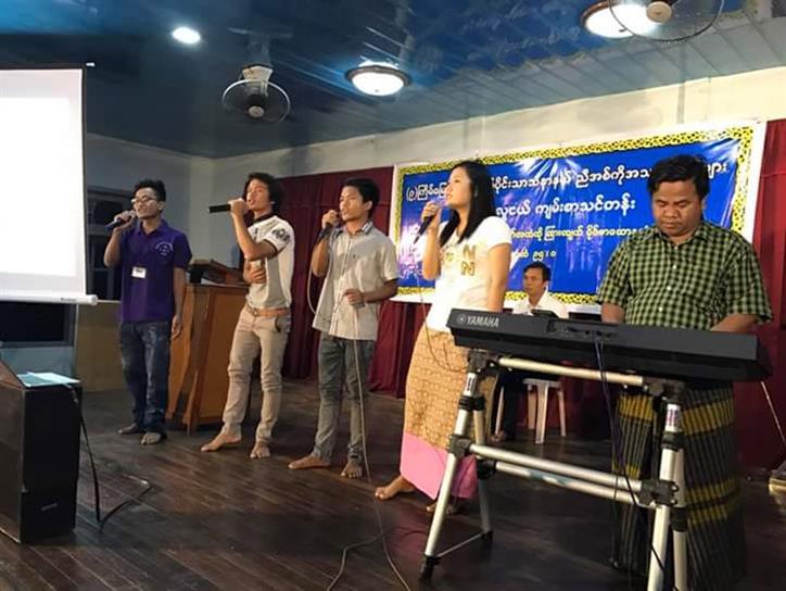 SEAM Foundation April 2017 Praying Partners