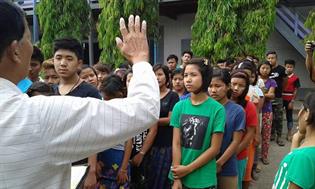 SEAM Foundation April 2017 Praying Partners