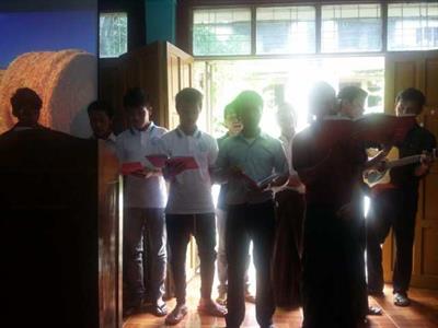 SEAM Foundation August 2016 Praying Partners