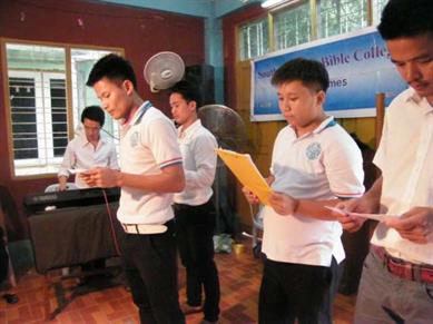 SEAM Foundation August 2016 Praying Partners