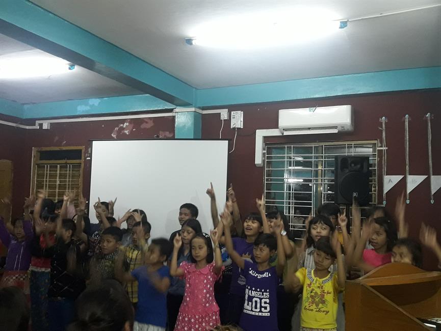 SEAM Foundation Praying Partners 85